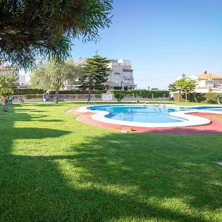 Bungalow La Mata Torrevieja Villa Luaran gambar